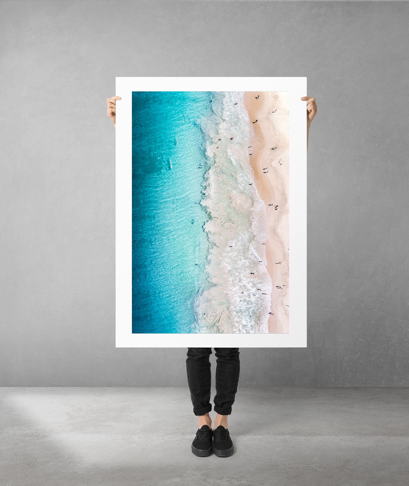 01.1-P Rolled Print - Portrait - handheld- PP SC1.jpg__PID:b02eda1c-986b-42c9-8c66-4960abe2b212